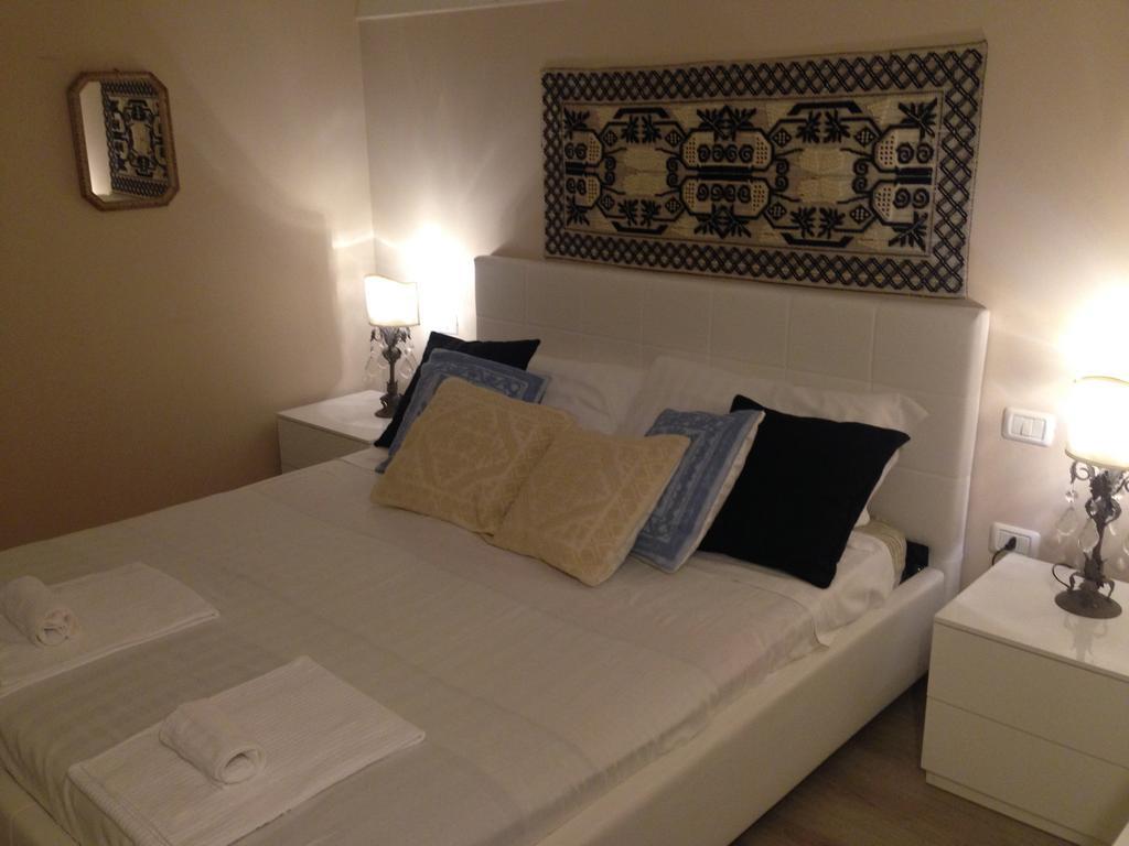 Carlos I Cagliari Kamer foto